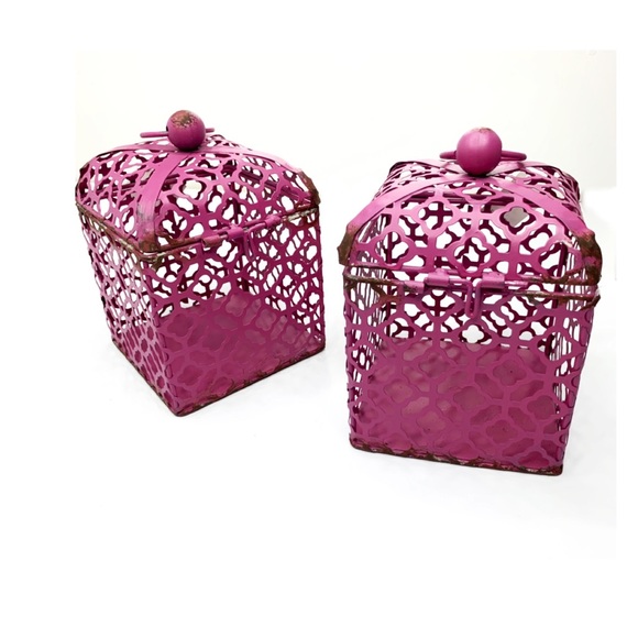 Set of Two Cages Fuchsia Distressed Candle Holders - Picture 4 of 6